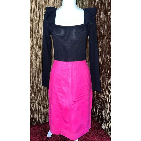 Women’s Black Ribbed Longsleeve Top Flutter Shoulders MEDIUM - Picture 1 of 8